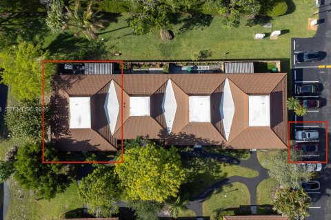 Condo in Davie, Florida, 3 bedrooms  № 2075059 - photo 4