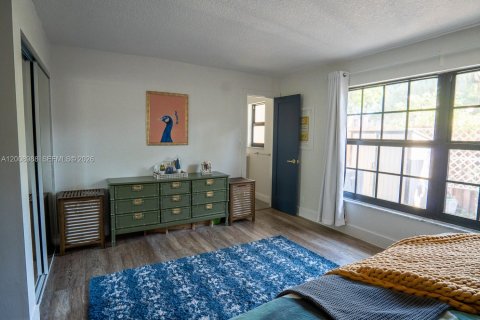 Condo in Davie, Florida, 3 bedrooms  № 2075059 - photo 17