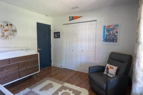 Condo in Davie, Florida, 3 bedrooms  № 2075059 - photo 25