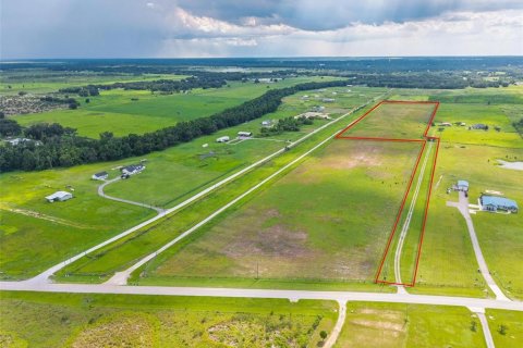 Land in Fort Meade, Florida № 1806987 - photo 3