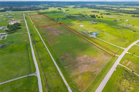Land in Fort Meade, Florida № 1806987 - photo 2