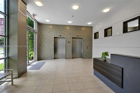 Condo in Miami, Florida, 2 bedrooms  № 1822180 - photo 21