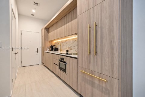 Copropriété à louer à Miami, Floride: 1 chambre № 2415702 - photo 7