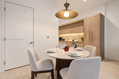 Copropriété à louer à Miami, Floride: 1 chambre № 2415702 - photo 5