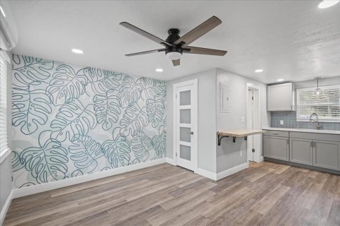 Immobilier commercial à vendre à Largo, Floride: 57.23 m2 № 2425902 - photo 16