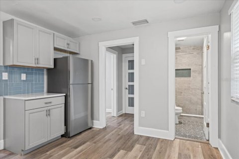 Immobilier commercial à vendre à Largo, Floride: 57.23 m2 № 2425902 - photo 20