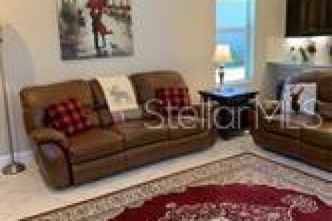 House in Wimauma, Florida 3 bedrooms, 306.76 sq.m. № 2215948 - photo 25