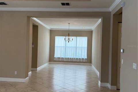 House in Wimauma, Florida 3 bedrooms, 306.76 sq.m. № 2215948 - photo 15