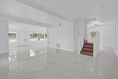 Casa en venta en Belleview, Florida, 3 dormitorios, 200.11 m2 № 1666871 - foto 10