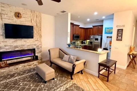Touwnhouse à vendre à Kissimmee, Floride: 4 chambres, 182.92 m2 № 2095654 - photo 7