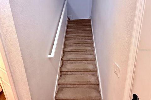 Touwnhouse à vendre à Kissimmee, Floride: 4 chambres, 182.92 m2 № 2095654 - photo 16