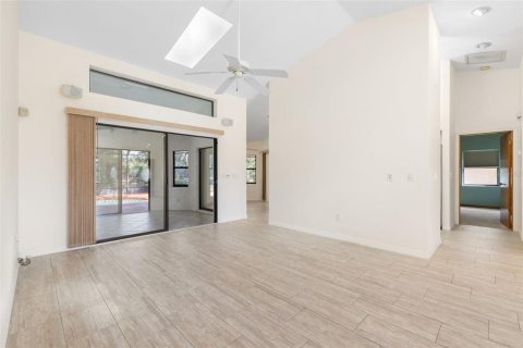Villa ou maison à vendre à Palm Coast, Floride: 3 chambres, 171.87 m2 № 2431025 - photo 10