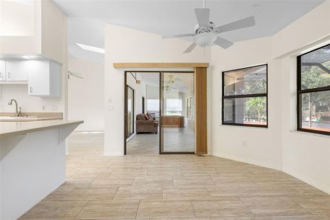 Villa ou maison à vendre à Palm Coast, Floride: 3 chambres, 171.87 m2 № 2431025 - photo 19