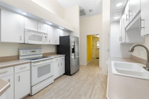 Villa ou maison à vendre à Palm Coast, Floride: 3 chambres, 171.87 m2 № 2431025 - photo 15