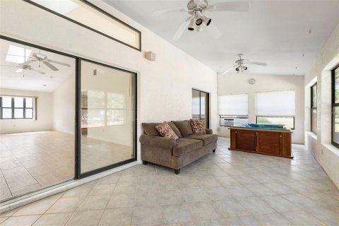Villa ou maison à vendre à Palm Coast, Floride: 3 chambres, 171.87 m2 № 2431025 - photo 21