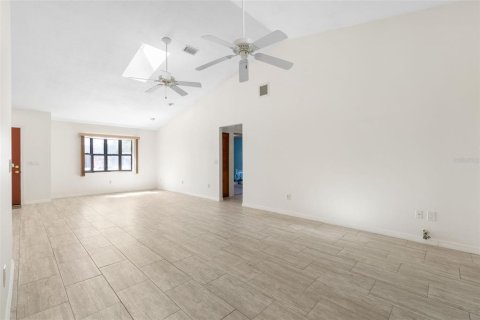 Villa ou maison à vendre à Palm Coast, Floride: 3 chambres, 171.87 m2 № 2431025 - photo 11