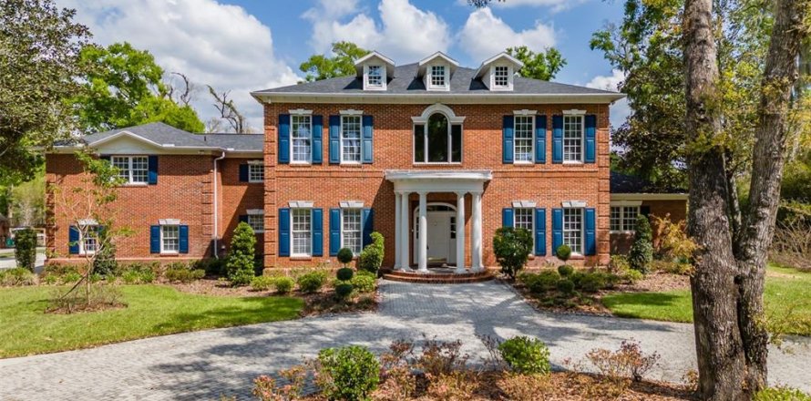 Casa en Dover, Florida 6 dormitorios, 589.09 m2 № 2233706