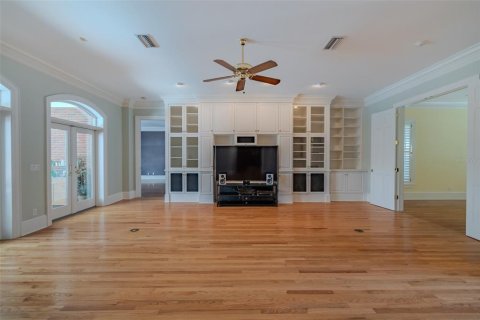 Casa en venta en Dover, Florida, 6 dormitorios, 589.09 m2 № 2233706 - foto 18