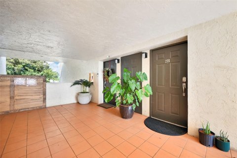 Copropriété à vendre à Deerfield Beach, Floride: 3 chambres, 135.64 m2 № 2043186 - photo 4