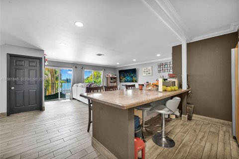 Copropriété à vendre à Deerfield Beach, Floride: 3 chambres, 135.64 m2 № 2043186 - photo 9