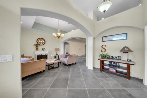 Villa ou maison à vendre à Clewiston, Floride: 5 chambres, 434.78 m2 № 1751190 - photo 16