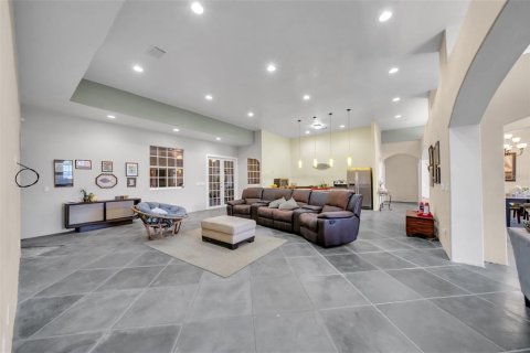 Villa ou maison à vendre à Clewiston, Floride: 5 chambres, 434.78 m2 № 1751190 - photo 21