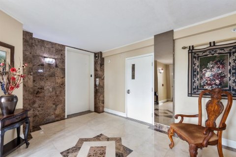 Купить кондоминиум в Клируотер, Флорида 7 комнат, 233.37м2, № 1835952 - фото 5