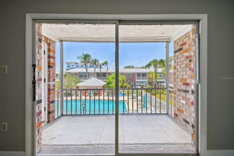 Copropriété à vendre à Saint Petersburg, Floride: 2 chambres, 99.87 m2 № 1761500 - photo 17