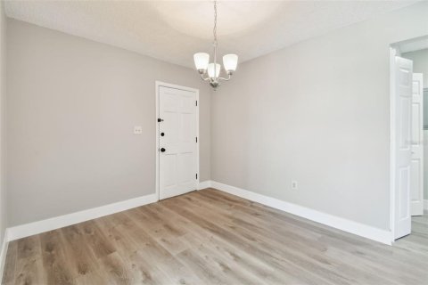 Copropriété à vendre à Saint Petersburg, Floride: 2 chambres, 99.87 m2 № 1761500 - photo 4