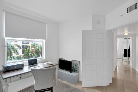 Copropriété à louer à Sunny Isles Beach, Floride: 3 chambres, 125.7 m2 № 1958499 - photo 7