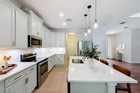 Villa ou maison à vendre à Apopka, Floride: 4 chambres, 198.07 m2 № 2396481 - photo 12