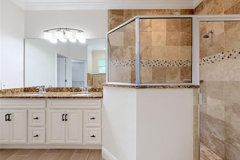 Villa ou maison à vendre à Apopka, Floride: 4 chambres, 198.07 m2 № 2396481 - photo 20
