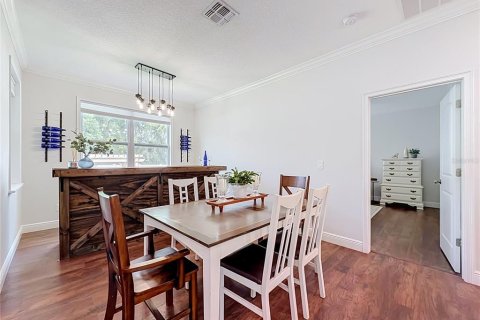 Villa ou maison à vendre à Apopka, Floride: 4 chambres, 198.07 m2 № 2396481 - photo 15