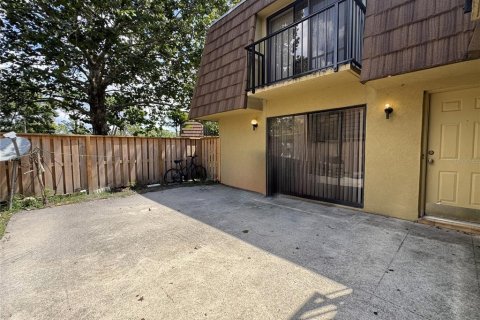 Copropriété à vendre à Orlando, Floride: 2 chambres, 119.38 m2 № 1785009 - photo 14