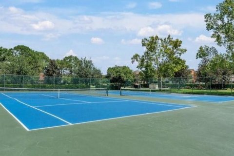Condo in Orlando, Florida, 2 bedrooms  № 1785009 - photo 19