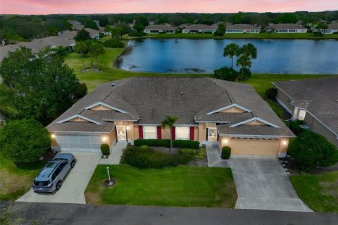 Condo in Sun City Center, Florida, 2 bedrooms  № 2136452