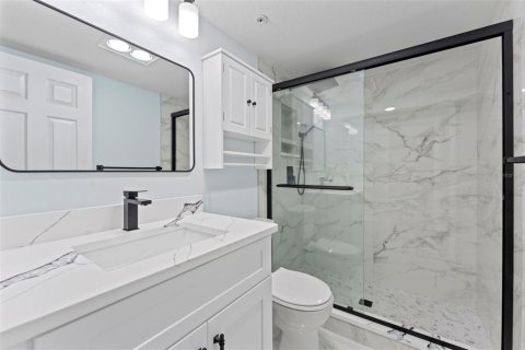 Copropriété à vendre à Saint Petersburg, Floride: 2 chambres, 87.33 m2 № 2105646 - photo 17