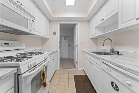 Copropriété à vendre à Saint Petersburg, Floride: 2 chambres, 87.33 m2 № 2105646 - photo 9