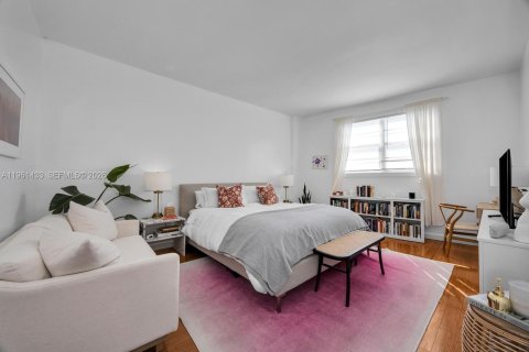Купить кондоминиум в Корал-Гейблс, Флорида 2 спальни, 121.7м2, № 2089730 - фото 7
