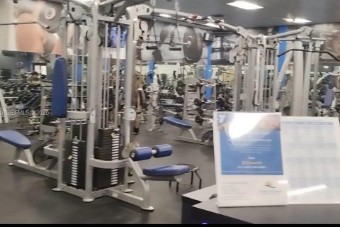 Снять в аренду кондоминиум в Уэстон, Флорида 2 спальни, 102.75м2, № 2026102 - фото 14