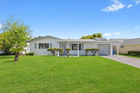Casa en venta en Holiday, Florida, 2 dormitorios, 95.5 m2 № 1881134 - foto 1