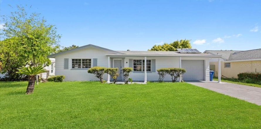 Casa en Holiday, Florida 2 dormitorios, 95.5 m2 № 1881134