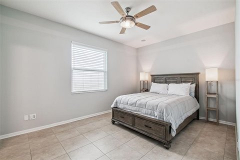 House in Odessa, Florida 4 bedrooms, 243.96 sq.m. № 1895057 - photo 27