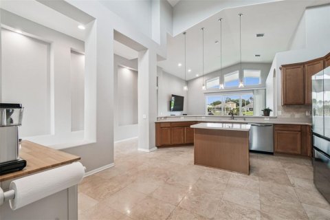 House in Odessa, Florida 4 bedrooms, 243.96 sq.m. № 1895057 - photo 7