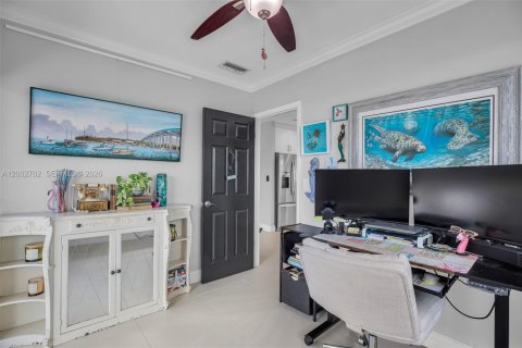 House in Key Largo, Florida 4 bedrooms, 104.05 sq.m. № 2066209 - photo 21