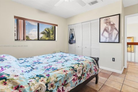 Adosado en venta en Miami, Florida, 3 dormitorios, 142.7 m2 № 1944464 - foto 28