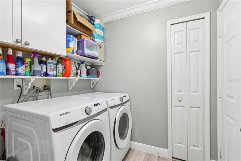 House in Tampa, Florida 3 bedrooms, 130.9 sq.m. № 1887057 - photo 26