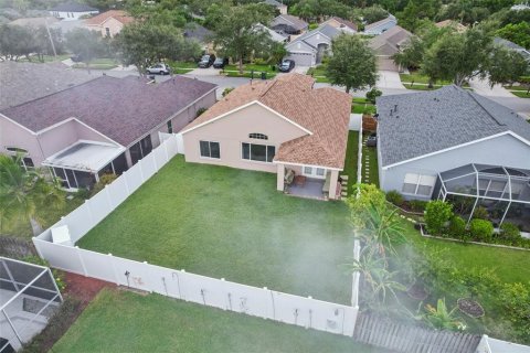 House in Tampa, Florida 3 bedrooms, 130.9 sq.m. № 1887057 - photo 4