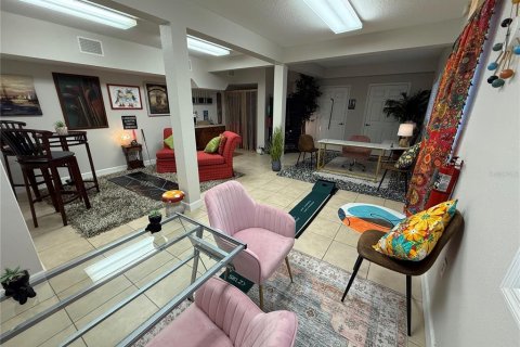 Immobilier commercial à louer à Eustis, Floride № 2108229 - photo 14