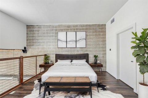 Condo in Tampa, Florida, 1 bedroom  № 1851261 - photo 15